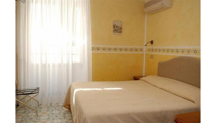 Hotel Amalfi poza 2