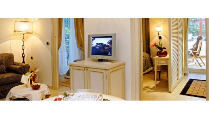 Baia Dei Faraglioni Luxury Beach Resort poza 9