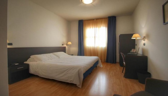 Hotel Majesty poza 30