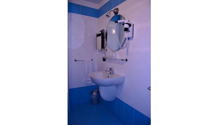Hotel Nema poza 12