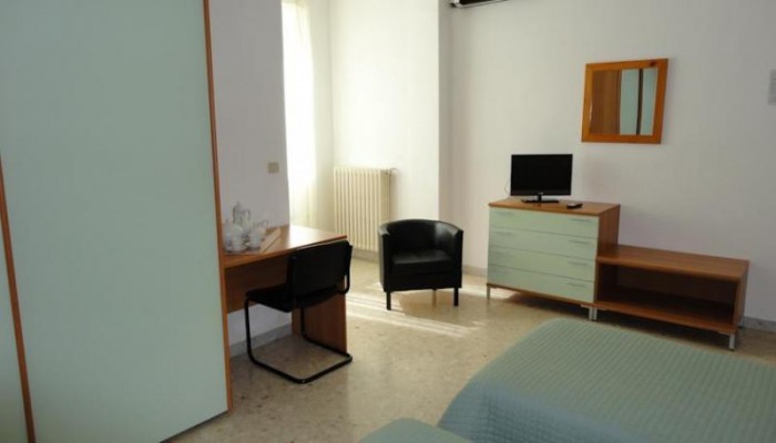 Hotel Riviera poza 4