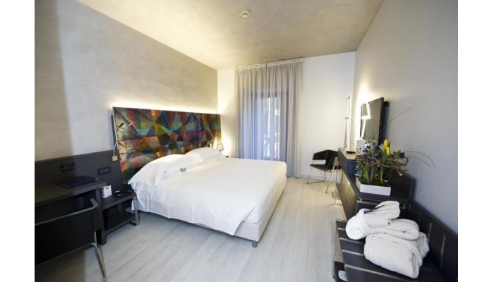 Arli Hotel Business And Wellness poza 15