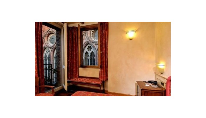 Art Hotel Commercianti poza 24