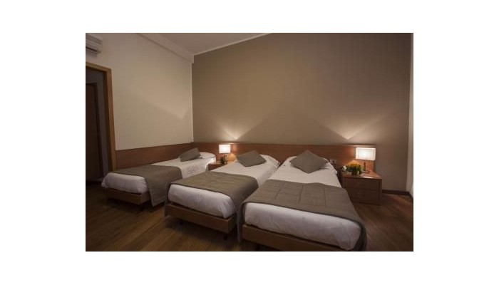 Hotel Accademia poza 11