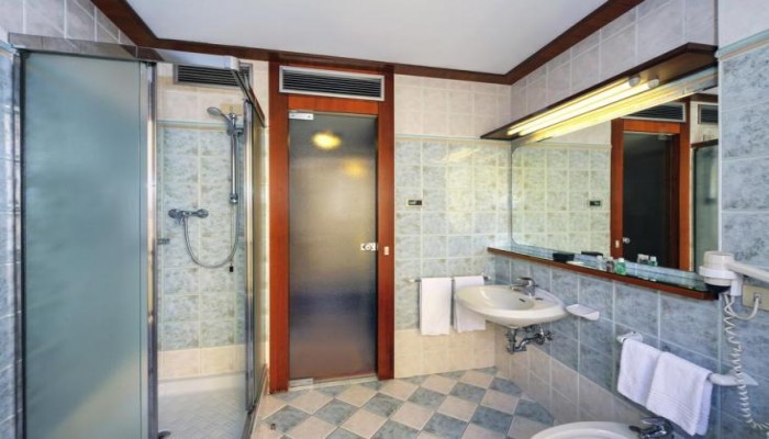 Hotel Grand Elite poza 6