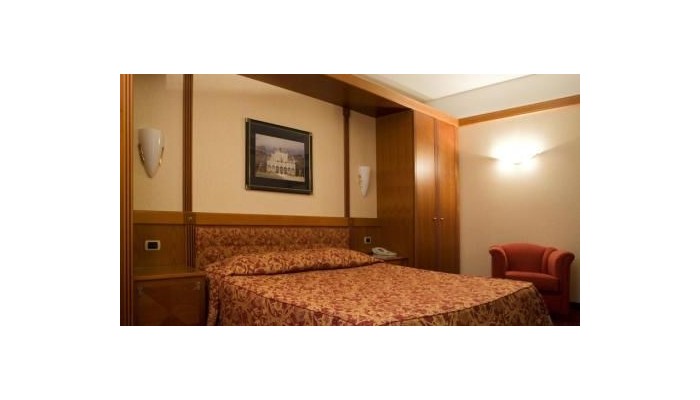 Hotel Nh Bologna De La Gare poza 8