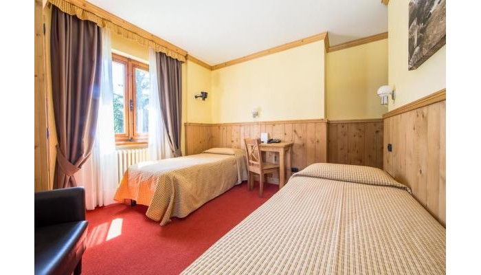 Crampon Hotel poza 6