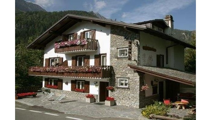 Hotel Petit Meuble poza 1