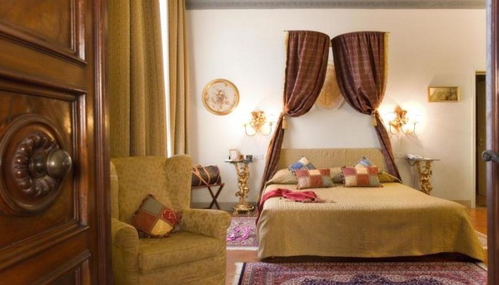 Hotel All Suites Palazzo Magnani Feroni poza 5