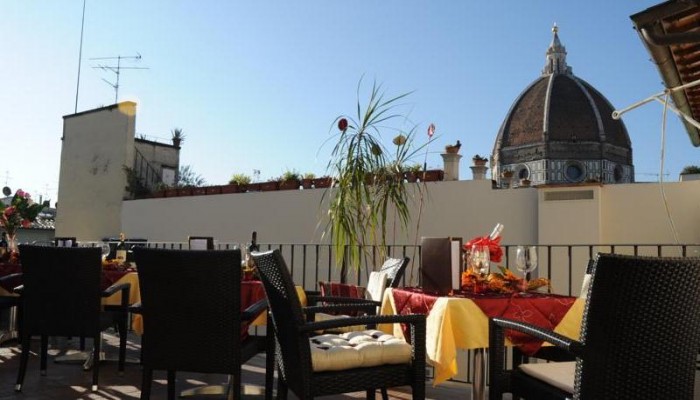 Hotel California poza 0