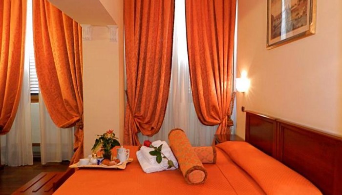 Hotel Domus Florentiae poza 3