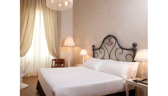 Hotel Nh Porta Rossa poza 1