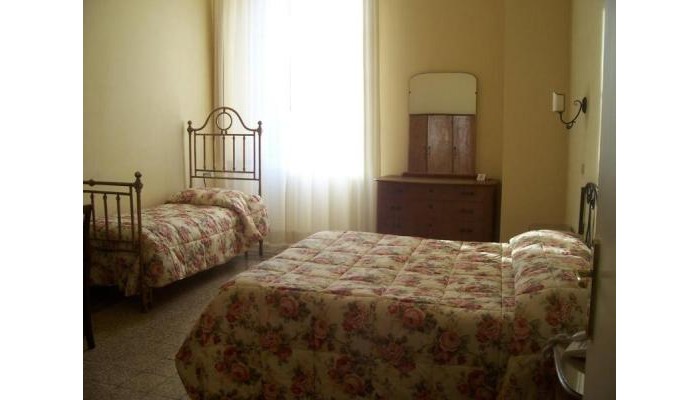 Hotel Scoti poza 5
