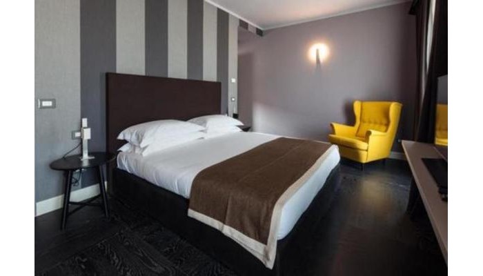 Fifty House Luxury Hotel Milano poza 6
