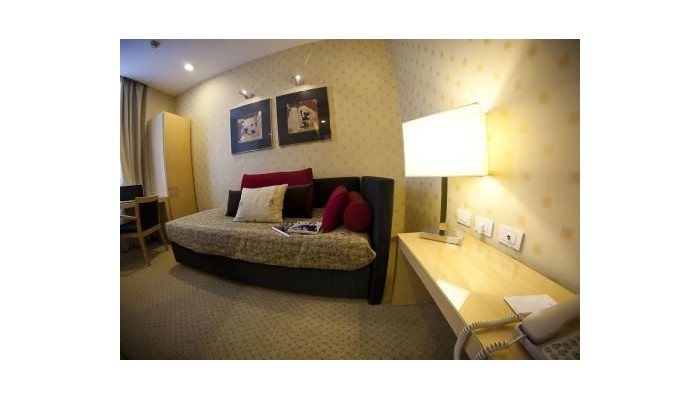 Hotel Holiday Inn Milan - Garibaldi Station poza 17