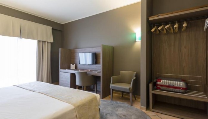 Hotel Sunflower poza 5