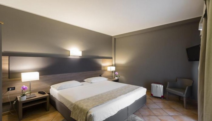 Hotel Sunflower poza 9