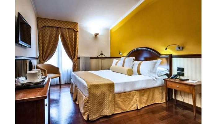Worldhotel Casati 18 poza 3
