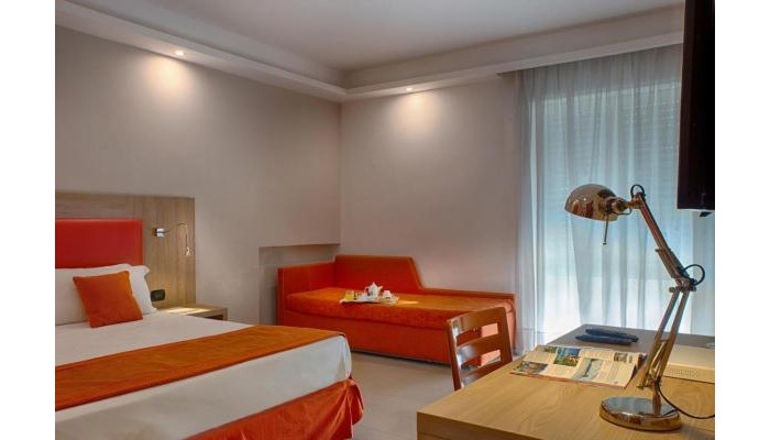 Hotel American poza 3