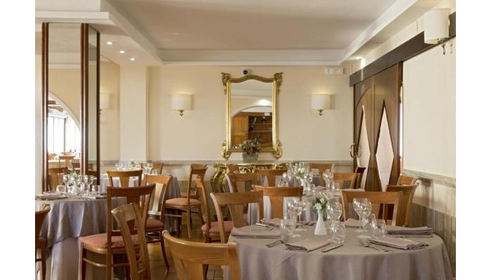 Hotel American poza 14