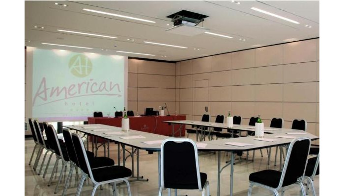 Hotel American poza 18