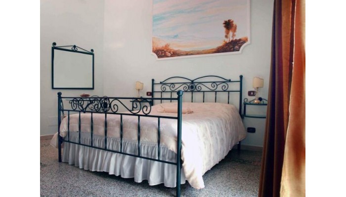 Hotel B And B Art Suite Principe Umberto poza 4