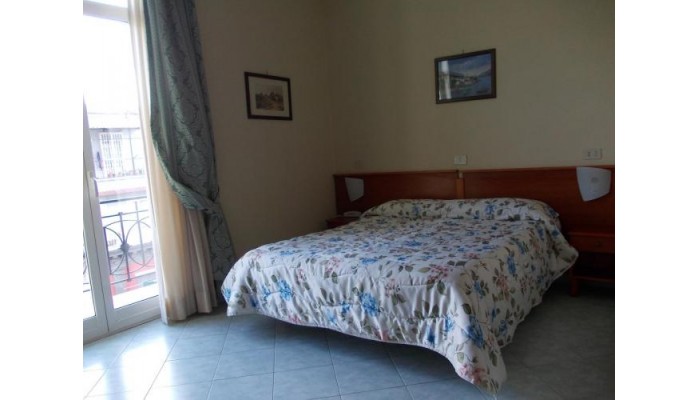Hotel Garden Napoli poza 5