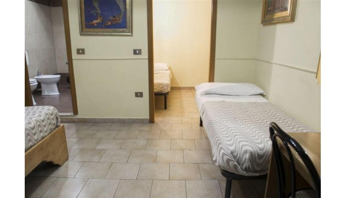 Hotel Martini poza 21