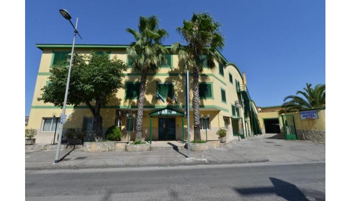 Hotel Martini poza 2