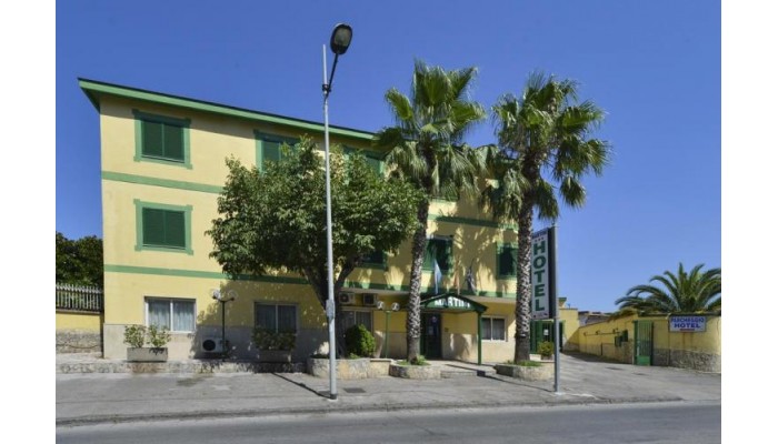 Hotel Martini poza 1