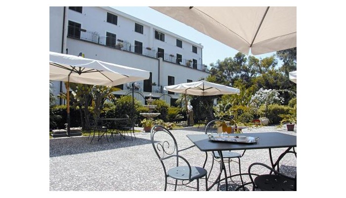 Poza pentru Hotel Villa Damato 508-1478083887 Hotel Villa Damato poza 2