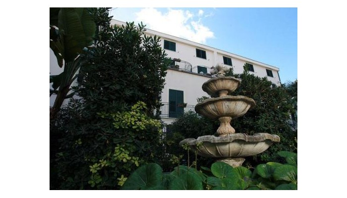 Poza pentru Hotel Villa Damato 792-1478083887 Hotel Villa Damato poza 1