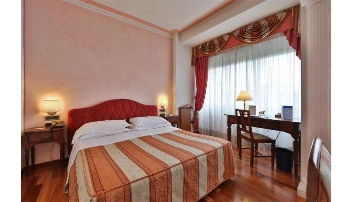 Hotel Best Western Plaza Pescara poza 1