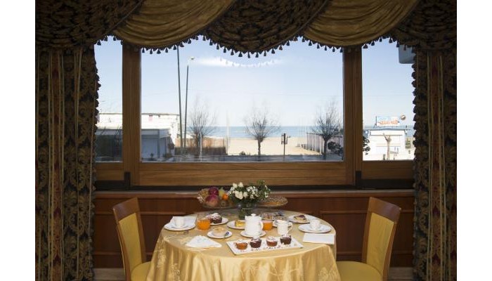 Hotel Carlton poza 1