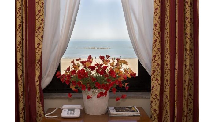 Hotel Carlton poza 0