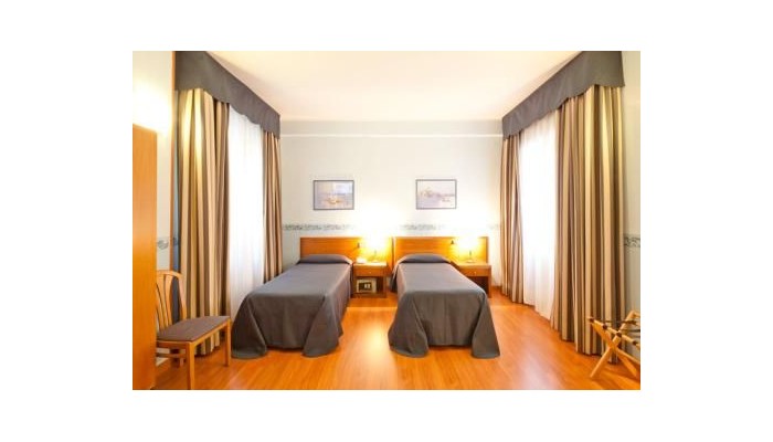 Hotel Terminus & Plaza poza 9