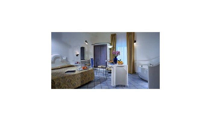 Hotel Pasitea poza 3