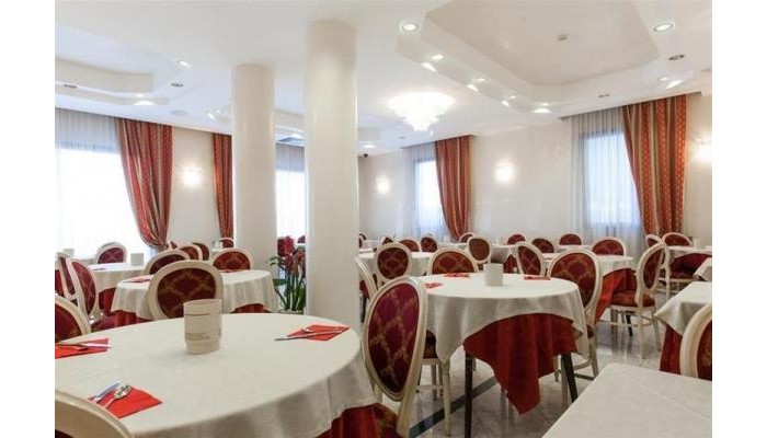 Ambassador Hotel poza 6