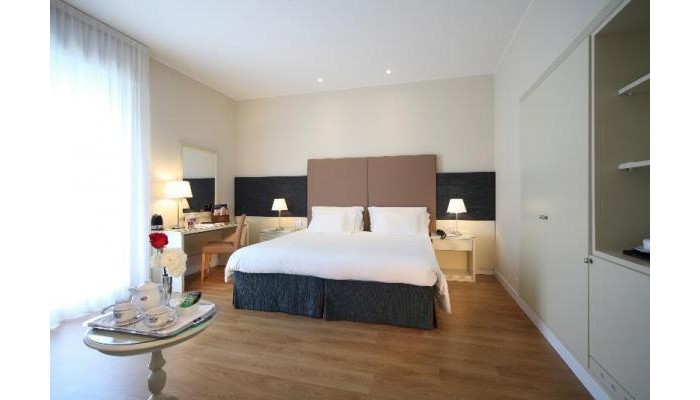 National Hotel poza 2