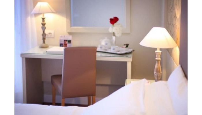 National Hotel poza 3