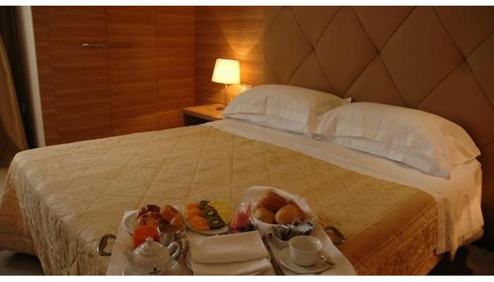 Area Hotel poza 5