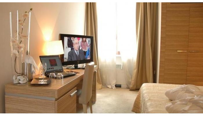 Area Hotel poza 6
