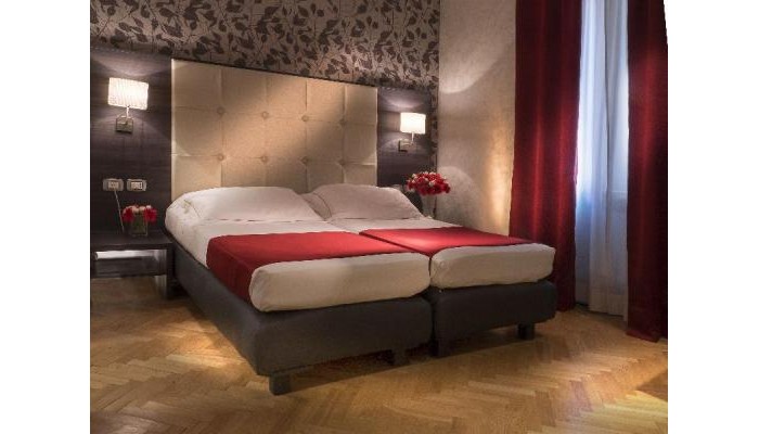 Diana Roof Garden Hotel poza 9