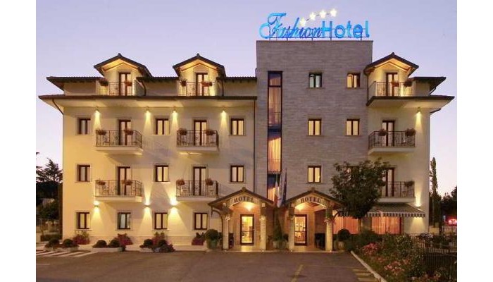 Fashion Hotel poza 8
