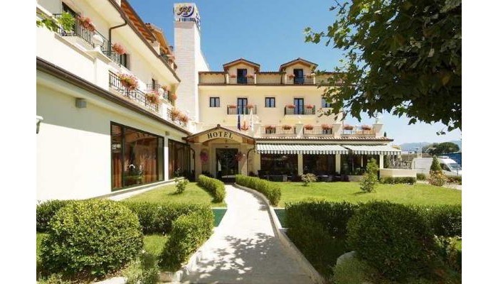 Fashion Hotel poza 7