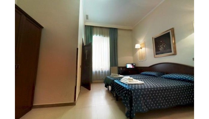 Hotel Cambridge poza 7