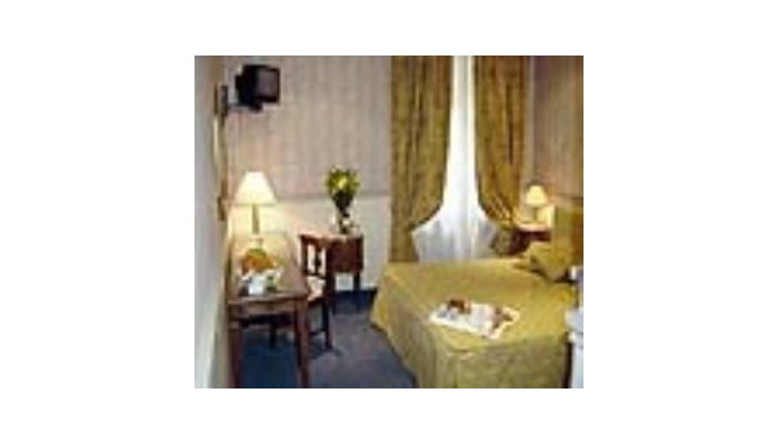 Hotel Condotti poza 10