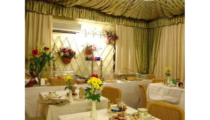 Hotel Cortina poza 1