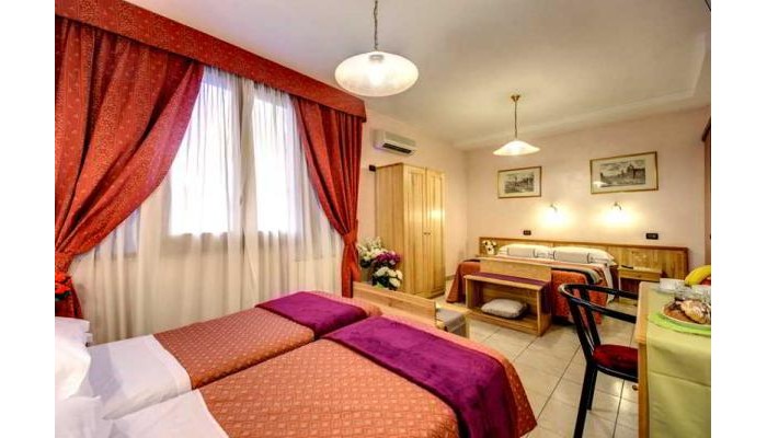 Hotel Espa?a poza 4