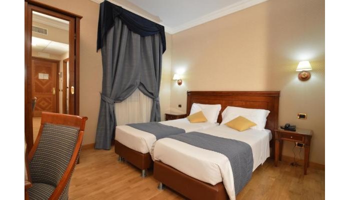 Hotel Montecarlo poza 5
